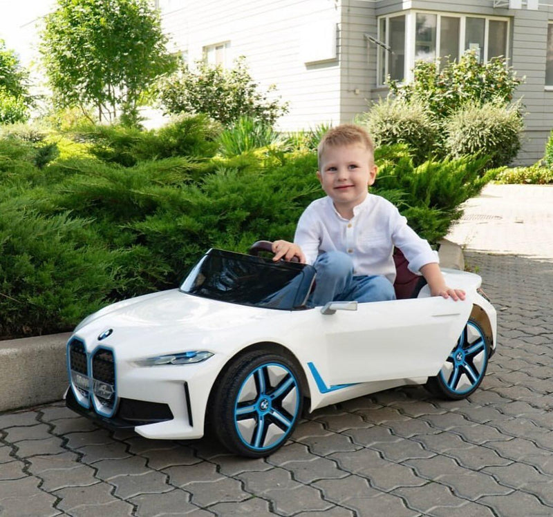 Carro Elétrico Infantil BMW i4 Gan Coupé