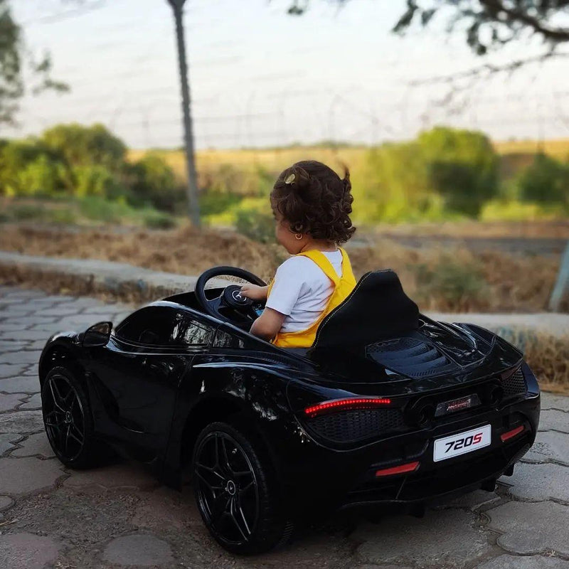 Carrinho Infantil Esportivo McLaren 720S Preta